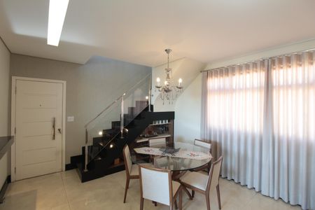 Apartamento à venda com 170m², 3 quartos e 2 vagasSala de Jantar