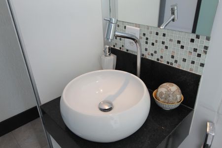 Apartamento à venda com 170m², 3 quartos e 2 vagasBanheiro Social 2