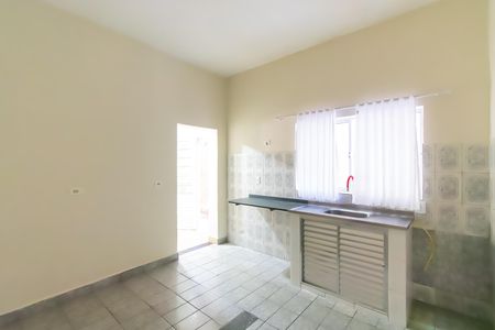 Casa à venda com 134m², 5 quartos e 2 vagasCasa 3 - Cozinha