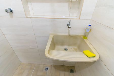 Casa à venda com 134m², 5 quartos e 2 vagasCasa 3 - Banheiro