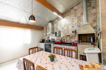 Casa à venda com 134m², 5 quartos e 2 vagasCozinha