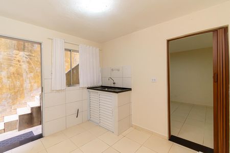 Casa à venda com 134m², 5 quartos e 2 vagasCasa 2 - Cozinha