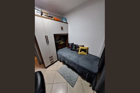 Casa à venda com 134m², 5 quartos e 2 vagasQuarto 2