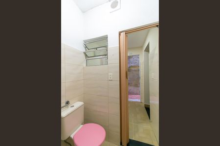 Casa à venda com 134m², 5 quartos e 2 vagasCasa 3 - Banheiro