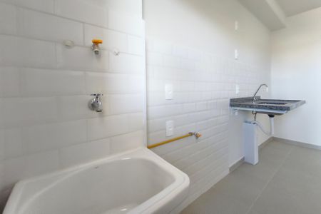 Apartamento à venda com 65m², 3 quartos e 1 vagaÁrea de Serviço