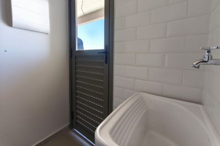 Apartamento à venda com 65m², 3 quartos e 1 vagaÁrea de Serviço