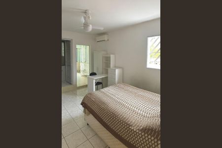 Quarto 3 de casa à venda com 4 quartos, 250m² em Jardim Monte Kemel, São Paulo