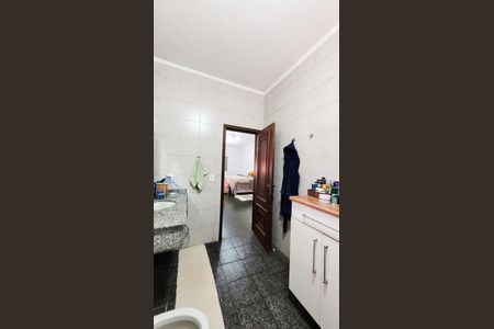 Casa à venda com 997m², 5 quartos e 8 vagas Casa à venda com 997m², 5 quartos e 8 vagasBanheiro da Suíte master