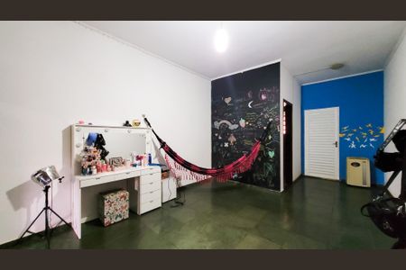 Casa à venda com 997m², 5 quartos e 8 vagas Casa à venda com 997m², 5 quartos e 8 vagasSuíte 1