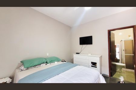 Casa à venda com 997m², 5 quartos e 8 vagas Casa à venda com 997m², 5 quartos e 8 vagasSuíte da Edicula