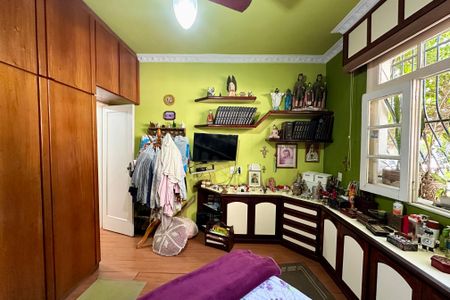 Apartamento à venda com 81m², 2 quartos e sem vagaSuíte