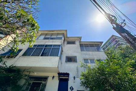 Apartamento à venda com 81m², 2 quartos e sem vagaFachada