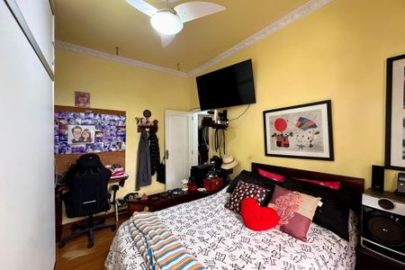 Apartamento à venda com 81m², 2 quartos e sem vagaQuarto 