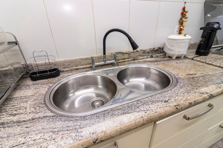 Casa à venda com 450m², 5 quartos e 6 vagasCozinha