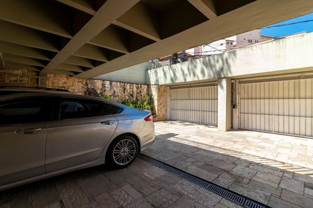 Casa à venda com 450m², 5 quartos e 6 vagasÁrea comum