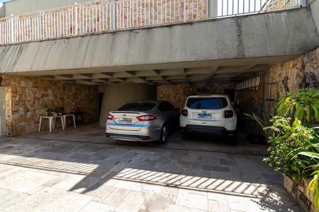 Casa à venda com 450m², 5 quartos e 6 vagasÁrea comum