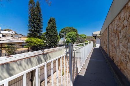 Casa à venda com 450m², 5 quartos e 6 vagasVaranda da Suíte 1