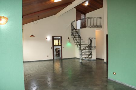 Casa de condomínio para alugar com 253m², 5 quartos e 2 vagasSala