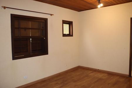 Casa de condomínio para alugar com 253m², 5 quartos e 2 vagasSuíte 2