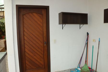 Casa de condomínio para alugar com 253m², 5 quartos e 2 vagasÁrea de Serviço