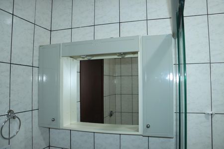 Casa de condomínio para alugar com 253m², 5 quartos e 2 vagasBanheiro 