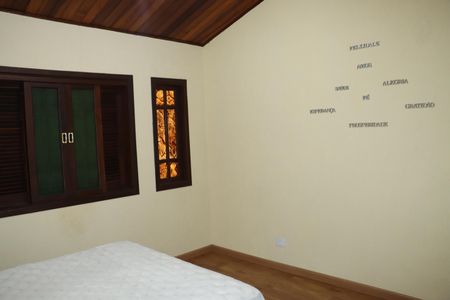 Casa de condomínio para alugar com 253m², 5 quartos e 2 vagasQuarto 3