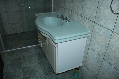 Casa de condomínio para alugar com 253m², 5 quartos e 2 vagasBanheiro Suíte