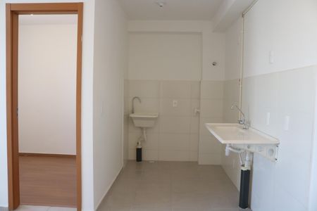 Apartamento à venda com 36m², 2 quartos e sem vagaCozinha e Área de Serviço