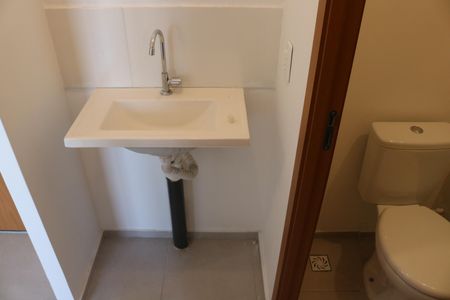 Apartamento à venda com 36m², 2 quartos e sem vagaBanheiro