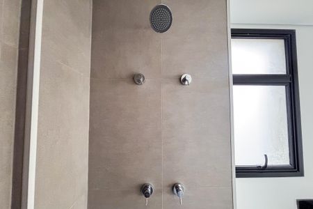 Apartamento à venda com 62m², 2 quartos e sem vagaBanheiro da Suíte