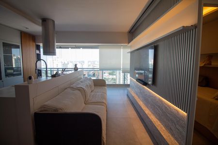 Apartamento à venda com 70m², 2 quartos e 1 vaga Apartamento à venda com 70m², 2 quartos e 1 vagaSala