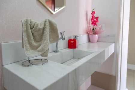 Casa para alugar com 289m², 5 quartos e 3 vagasLavabo