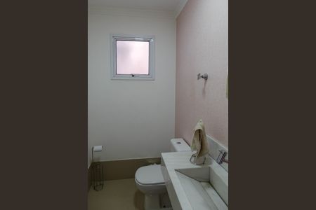 Casa para alugar com 289m², 5 quartos e 3 vagasLavabo