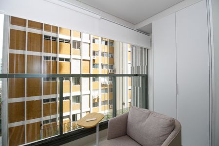 Studio para alugar com 28m², 1 quarto e sem vagaVaranda