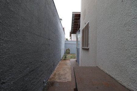 Casa de condomínio para alugar com 100m², 3 quartos e 3 vagas Casa de condomínio para alugar com 100m², 3 quartos e 3 vagasQuintal