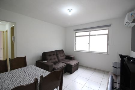 Sala de apartamento à venda com 2 quartos, 52m² em Jacarepaguá, Rio de Janeiro