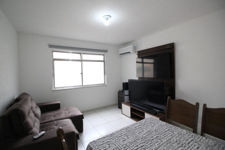 Sala de apartamento à venda com 2 quartos, 52m² em Jacarepaguá, Rio de Janeiro