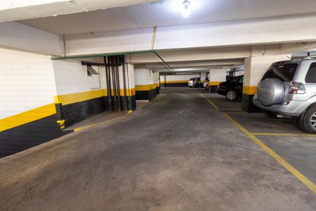 Apartamento à venda com 94m², 3 quartos e 2 vagas Apartamento à venda com 94m², 3 quartos e 2 vagasGaragem