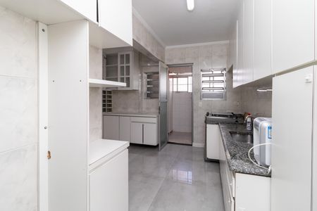 Apartamento à venda com 94m², 3 quartos e 2 vagas Apartamento à venda com 94m², 3 quartos e 2 vagasCozinha