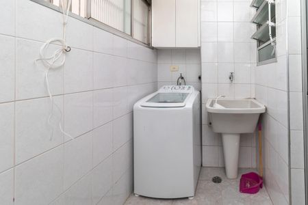 Apartamento à venda com 94m², 3 quartos e 2 vagas Apartamento à venda com 94m², 3 quartos e 2 vagasÁrea de Serviço