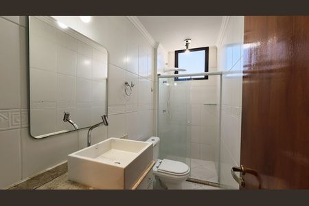 Apartamento para alugar com 70m², 2 quartos e 1 vaga Apartamento para alugar com 70m², 2 quartos e 1 vagaBanheiro