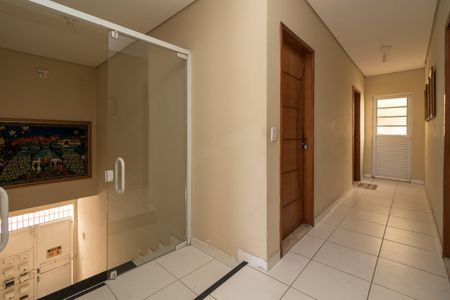 Studio para alugar com 28m², 1 quarto e sem vaga Studio para alugar com 28m², 1 quarto e sem vagaCorredor externo