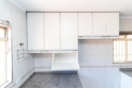 Casa à venda com 250m², 3 quartos e 3 vagasCozinha