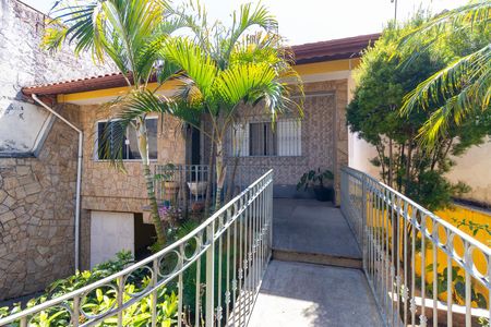 Casa à venda com 250m², 3 quartos e 3 vagasEntrada da casa