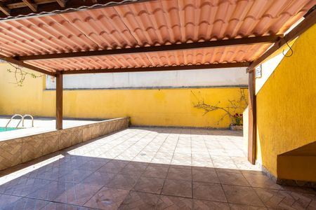 Casa à venda com 250m², 3 quartos e 3 vagasÁrea Gourmet