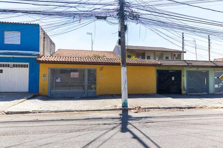 Casa à venda com 250m², 3 quartos e 3 vagasFachada