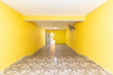 Casa à venda com 250m², 3 quartos e 3 vagasGaragem