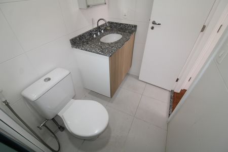 Apartamento à venda com 65m², 2 quartos e 1 vagaBanheiro 1