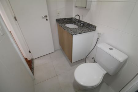 Apartamento à venda com 65m², 2 quartos e 1 vagaBanheiro 2