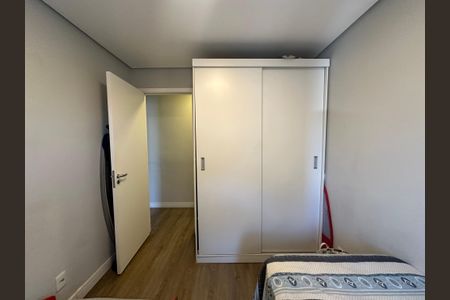 Apartamento à venda com 57m², 2 quartos e 1 vagaQuarto 2